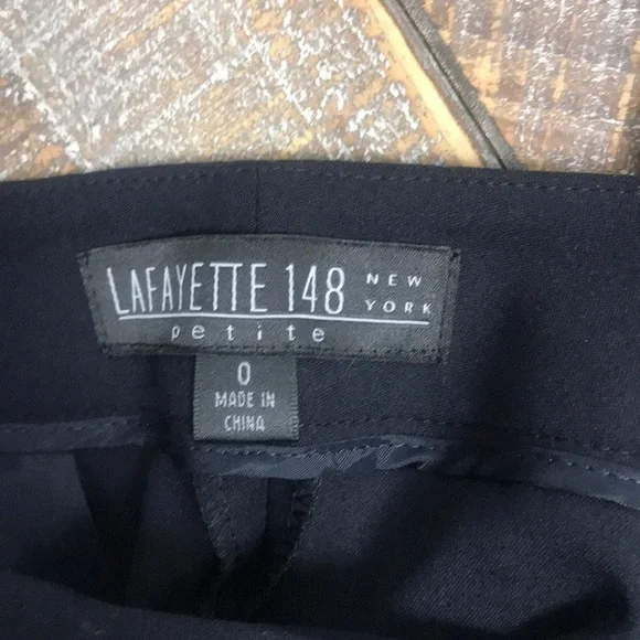 Lafayette 148 NWT wool blend slacks. Size 0P. - Picture 5 of 6